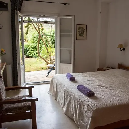 Manessis Bay Corfu Apartment Kassiopi